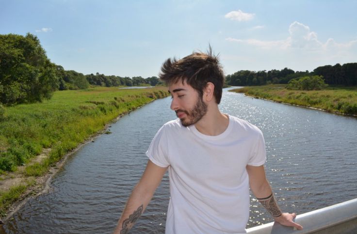 MoistCr1TiKaL